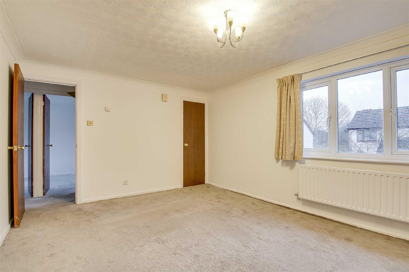 2 bed property in Culbertson Lane, Milton Keynes